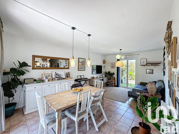 Maison traditionnelle 4 pièces de 82 m² à Six-Fours-les-Plages (83140)