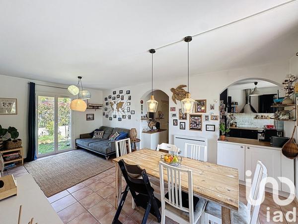 Maison traditionnelle 4 pièces de 82 m² à Six-Fours-les-Plages (83140)