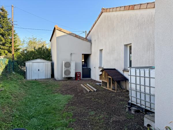 Aubenas (07200) Belle Villa Contemporaine avec Piscine…