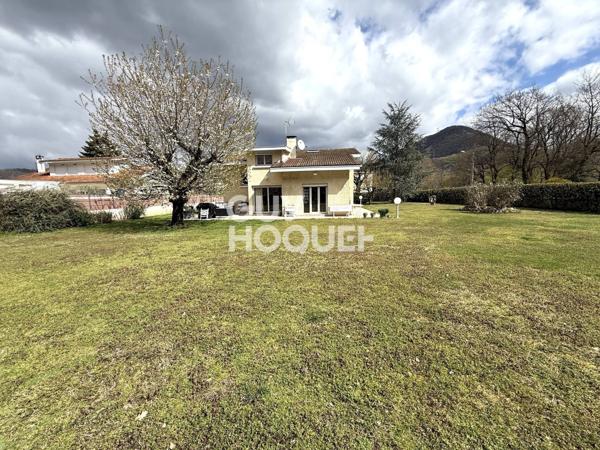 MAISON À VENDRE DE 6 PIÈCES DE 144,16 M²