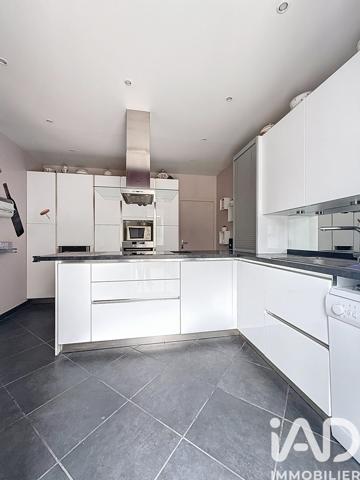 Maison à vendre 7 pièces 195 m² Pontoise