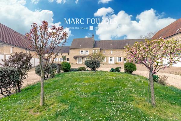 Corps de ferme à proximité de Nanteuil le Haudouin