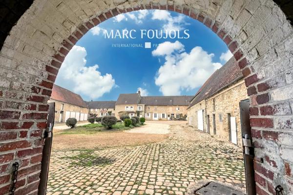 Corps de ferme à proximité de Nanteuil le Haudouin