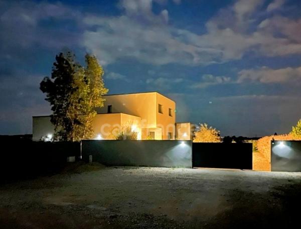 Saint-Cyr (71), à vendre maison contemporaine P6 de 130 m² - Terrain de 961m²