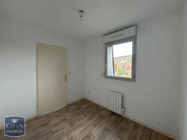 Appartement à louer 2 pièces 56m²