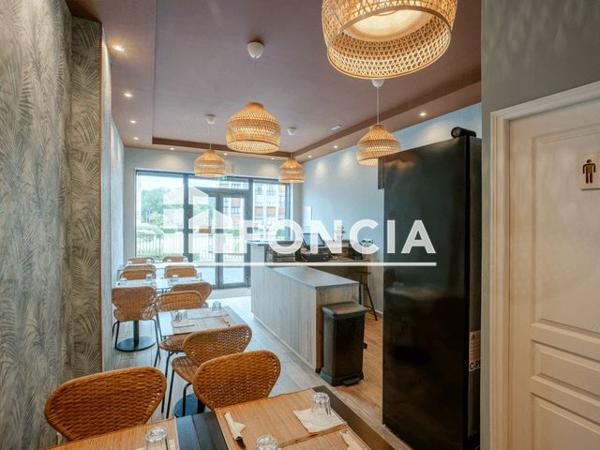 À vendre Local commercial 54.42 m² - Meudon 92360