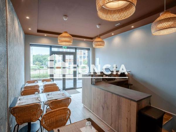 À vendre Local commercial 54.42 m² - Meudon 92360