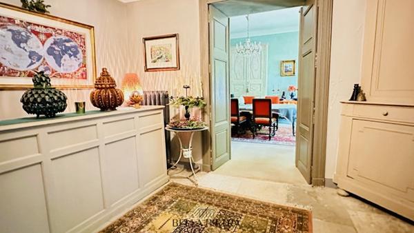 Sommières (30250) OFF MARKET - Mas historique 490 m2 à rénover - A 10' de SOMMIERES - 30250