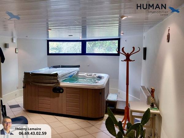 Maison à vendre 393 000 € Avesnes-les-Aubert 10 p 338 m² DPE D