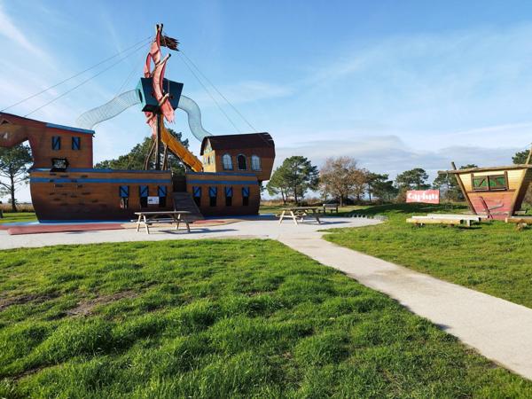 Charmant chalet rénové à deux pas du littoral