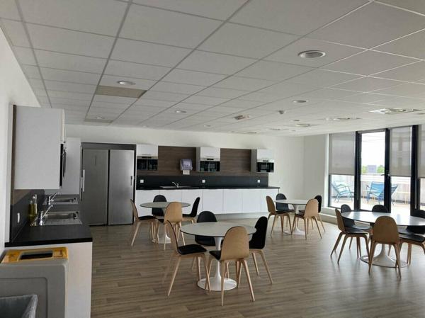 A LOUER BUREAUX - MERIGNAC