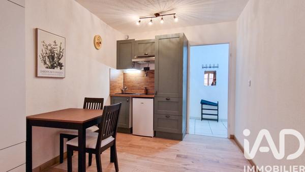 Location appartement 1 pièce 21 m² Toulon