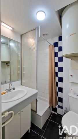 Location appartement 1 pièce 21 m² Toulon