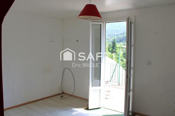 APPARTEMENT TRAVERSANT 3 pièces 65 m2