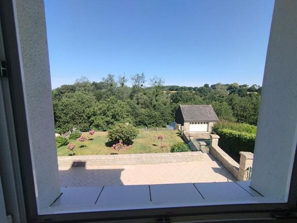 Cachet et beaux volumes 3 chambres garage