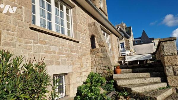 Saint Malo - Courtoisville - Villa (1961)(165m²) - 5 chambres - Garage - Jardin (363m²)