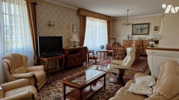 Saint Malo - Courtoisville - Villa (1961)(165m²) - 5 chambres - Garage - Jardin (363m²)