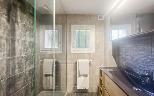 Maison à vendre    5 pièces •  Martigues