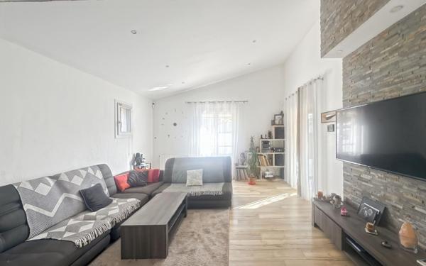 Maison à vendre    5 pièces •  Martigues