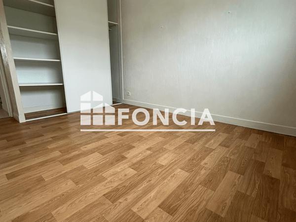 Location Appartement 3 pièces 65.16 m² - 6,8 RUE GARIGLIANO Quimper 29000