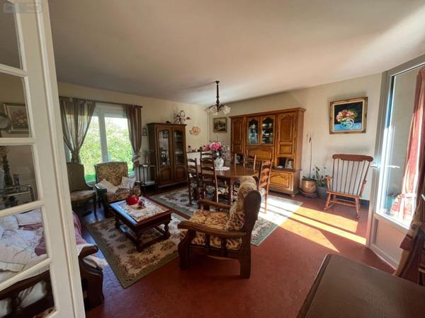 Maison à vendre à Bernay dans l'Eure (27300), ref : 27046-49