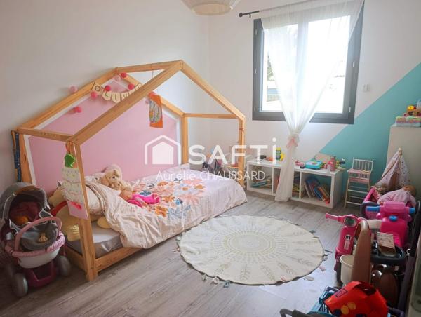 4 chambres jardin piscine garage