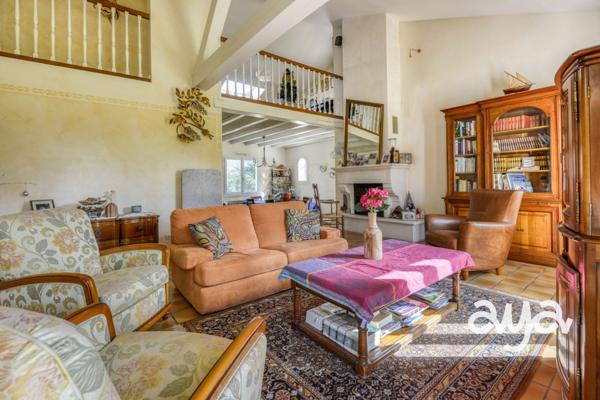 Belle propriété dans un cadre boisé, Basse-Goulaine