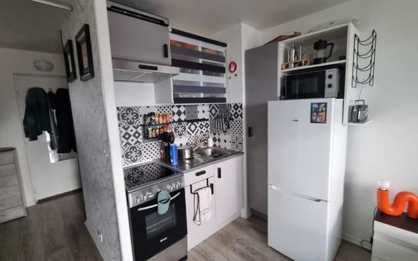 Appartement à vendre    1 pièce • 24,73 m2 La Ciotat