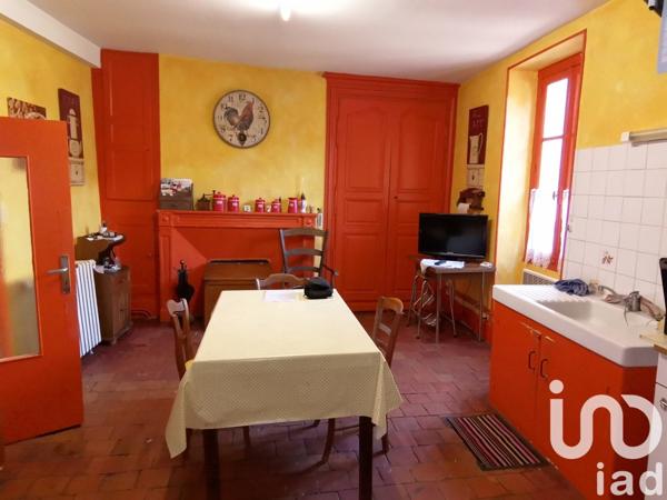 Maison de ville 4 pièces de 98 m² à Châteaumeillant (18370)