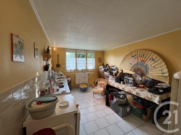 Maison à vendre  6 pièces - 147 m2 ESTIVAREILLES - 03