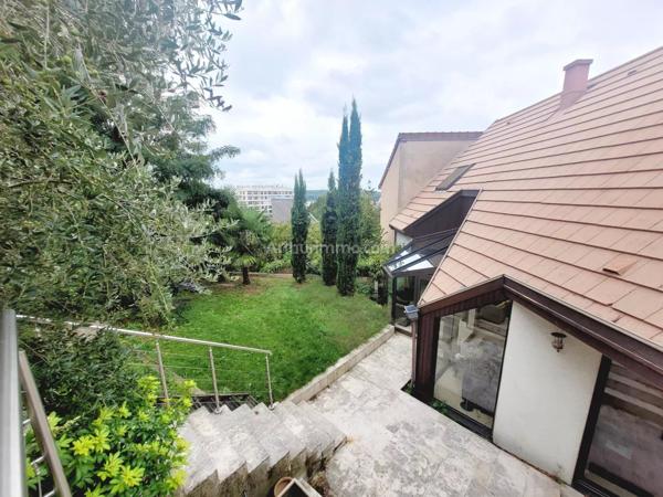 Vente Maison 8 pièces 156 m2 à Clamart