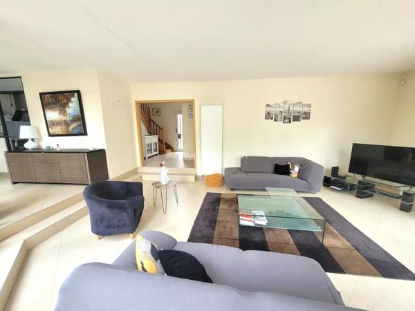 Vente Maison 8 pièces 156 m2 à Clamart
