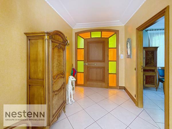 Maison de Prestige à Vendre à Beauvoir sur Mer