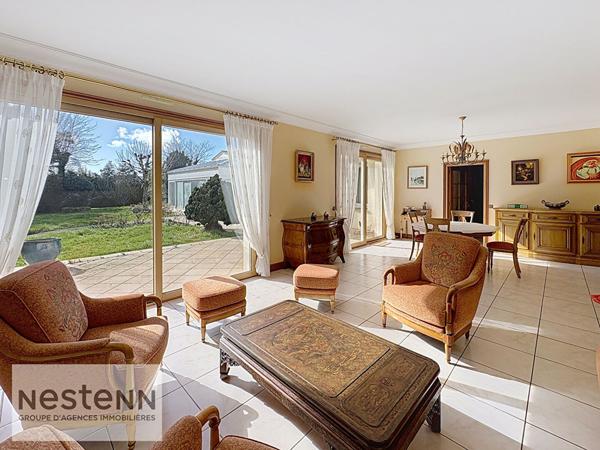 Maison de Prestige à Vendre à Beauvoir sur Mer