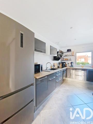 Appartement à vendre 5 pièces 96 m² Saint-Fargeau-Ponthierry