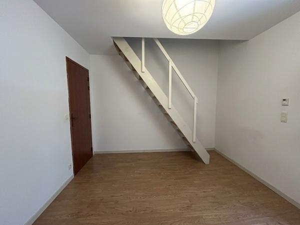 Appartement T1BIS - campagne de GOVEN - jardin collectif