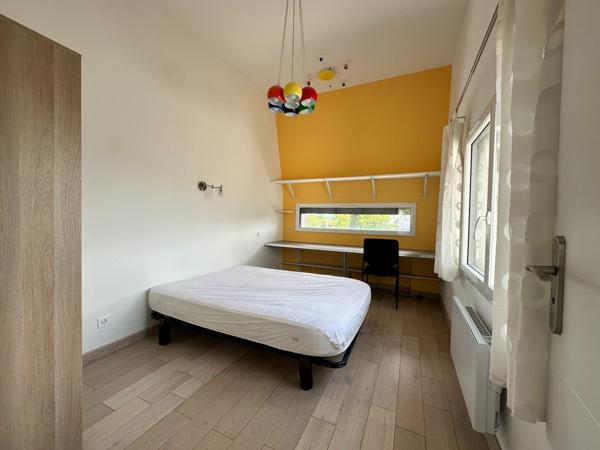 Maison d'Architecte de 1975 avec jardin de 700m²