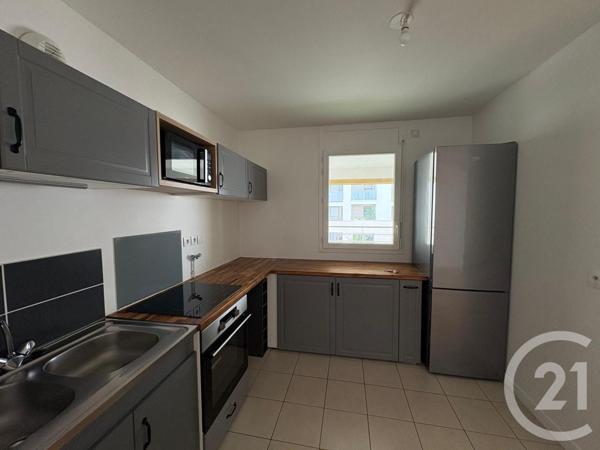 Appartement F3 à vendre  3 pièces - 73,30 m2 BUSSY ST GEORGES - 77