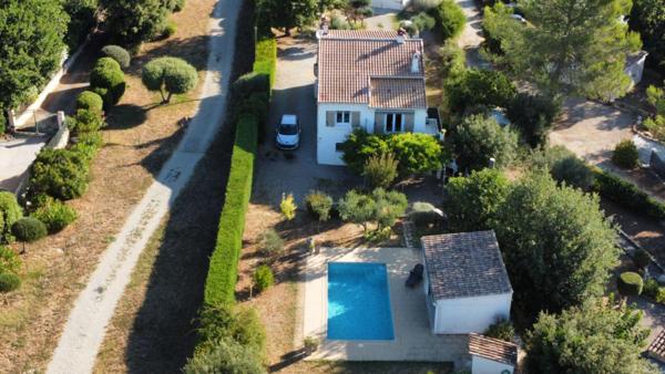 Villa provençale avec appartement indépendant et piscine . Flayosc 8 pièce(s)