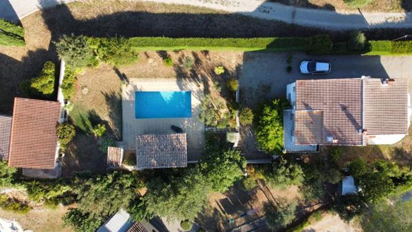 Villa provençale avec appartement indépendant et piscine . Flayosc 8 pièce(s)