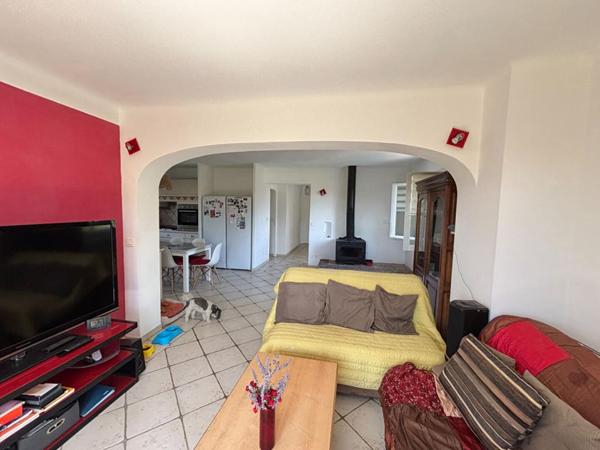 Villa provençale avec appartement indépendant et piscine . Flayosc 8 pièce(s)