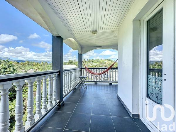 Appartement à vendre 5 pièces 122 m² Le Lamentin