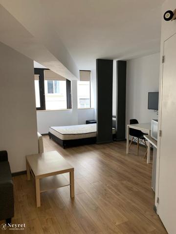 STUDIO MEUBLE 8 BIS RUE DE LODI - STUDIO MEUBLE 8 ...