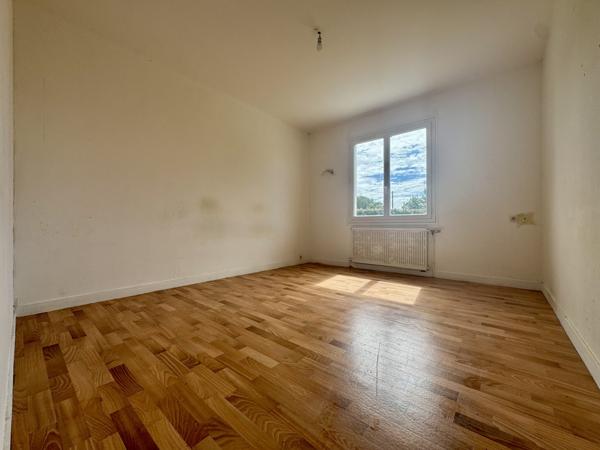 IDEAL PREMIÈRE ACQUISITION