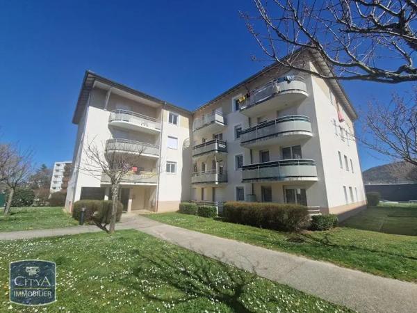 Appartement à louer 2 pièces 44.9m² Bellignat (01100)