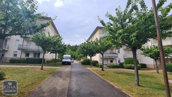 Appartement à louer 2 pièces 44.9m² Bellignat (01100)