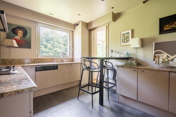 Appartement 5 pièces - 135 m² Exclusivité efficity