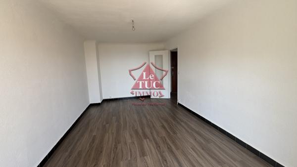 A LOUER VIDE A L'ANNEE T2 A MAGAGNOSC 685 CHARGES COMPRISES Grasse (06520)