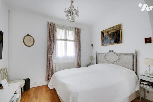 Maison de 6 pièces en copropriété 