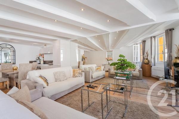 Appartement F3 à vendre  3 pièces - 69,60 m 2   NICE  - 06